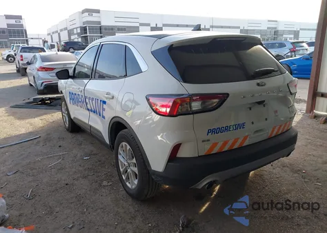 2022 Ford Escape Se Hybrid z USA, uszkodzony, nr VIN 1FMCU0BZ2NUA66901